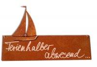 Rostiges Schild S quer Segelboot Rostiges Schild S quer Segelboot