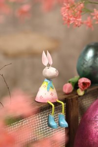 Metall Hase bunt bemalt von Pape